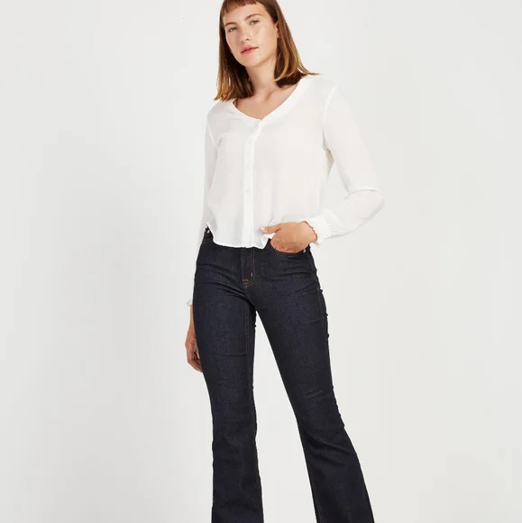 Frank and Oak Dobby Ruffle Blouses in white - Picture 3 of 10